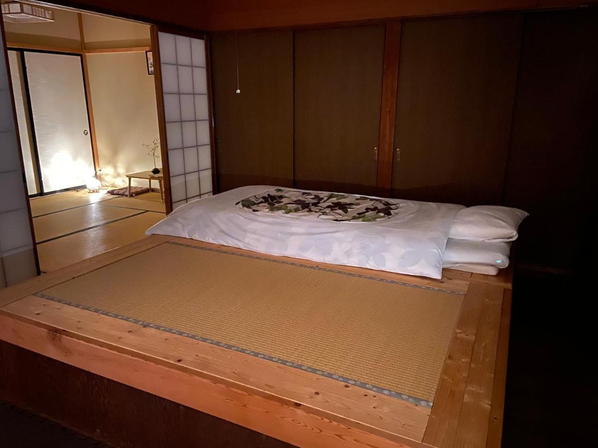 Hotel Takayama Ninja House Esterno foto