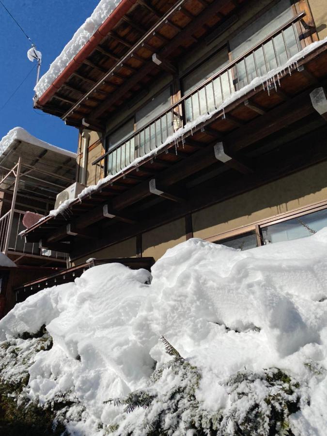 Hotel Takayama Ninja House Esterno foto