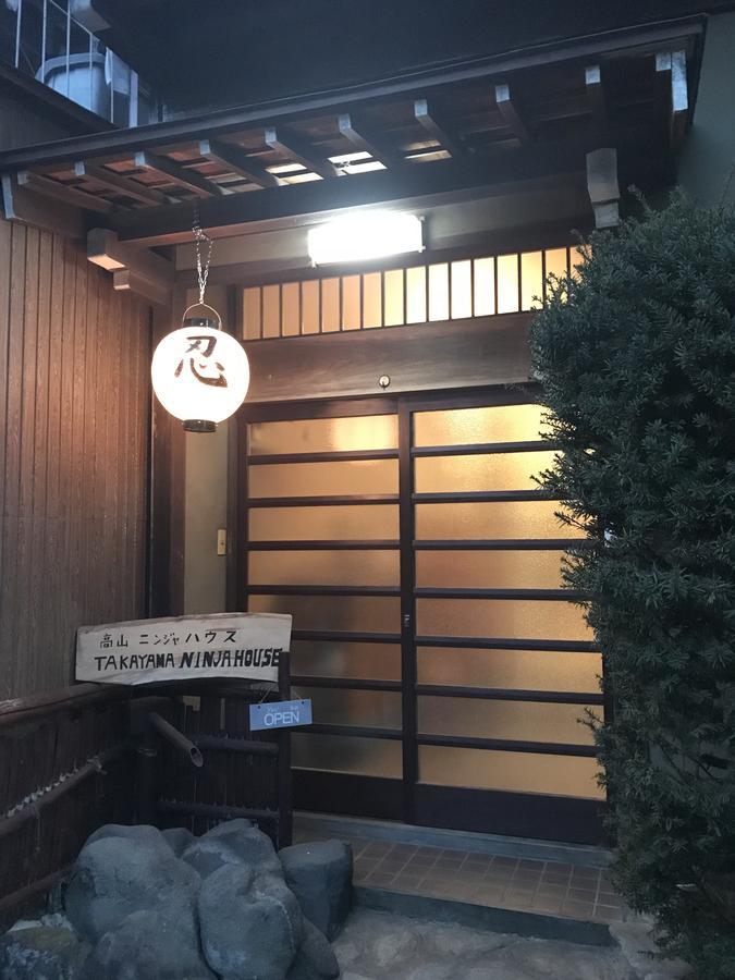 Hotel Takayama Ninja House Esterno foto