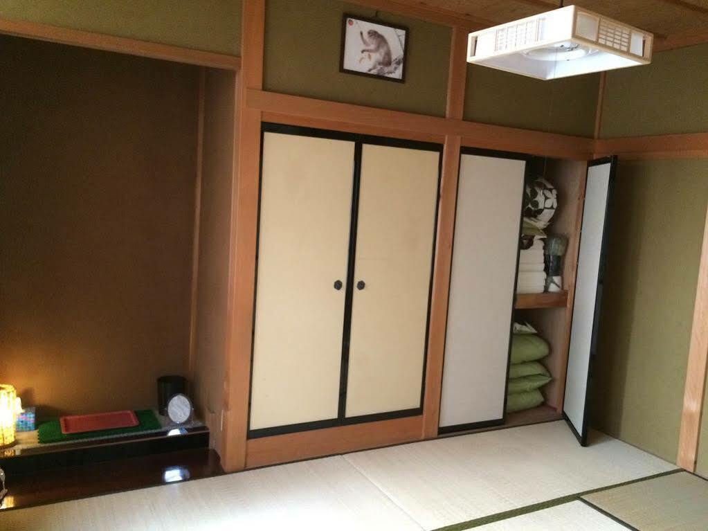 Hotel Takayama Ninja House Esterno foto